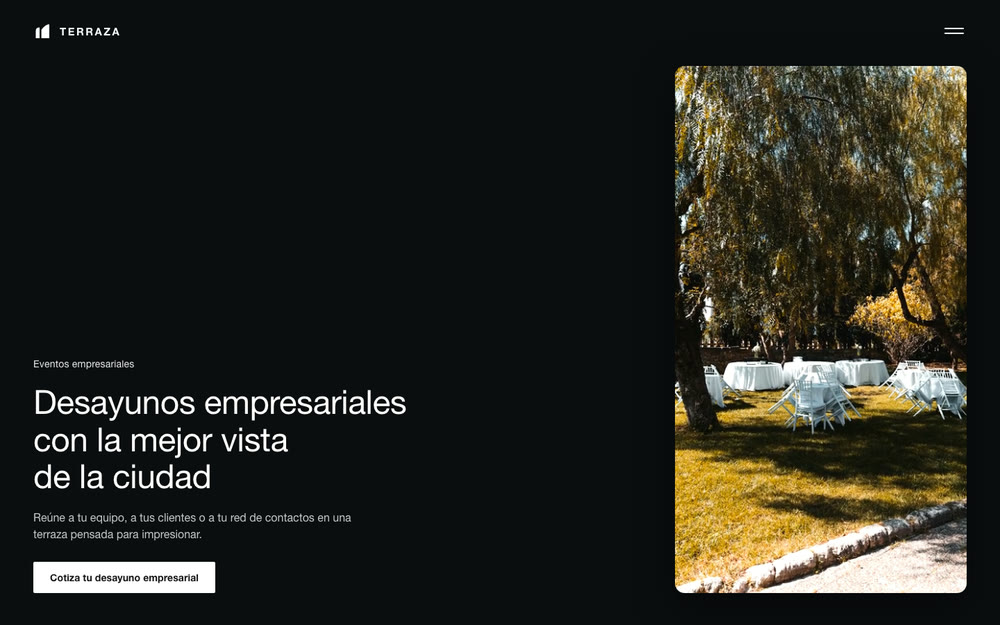 Ejemplo de terraza para eventos en escritorio: titular Desayunos empresariales con la mejor vista de la ciudad y video de la terraza